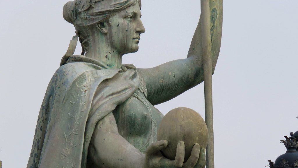 le monument aux girondins - Bordeaux