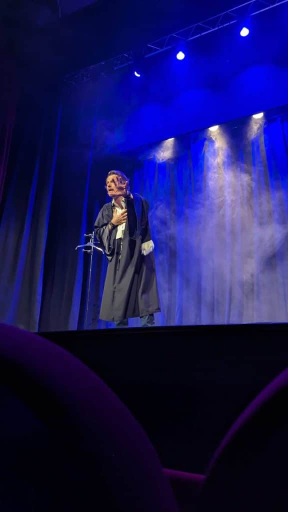 Sébastien Wust au Trianon : Un "One Avocat Show" à VOIR... ET À REVOIR ! 1 SÉBASTIEN WUST 3