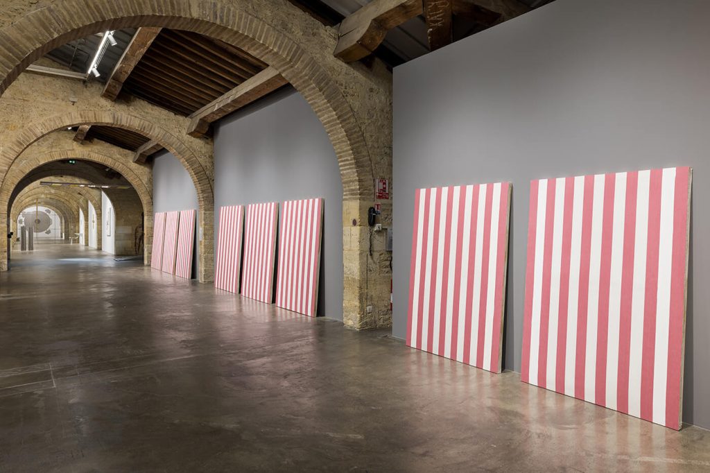 Le CAPC de Bordeaux : Une Plongée dans l'Art Contemporain 1 CAPC Amour Systemique 042023 photo Arthur Pequin M5A6577