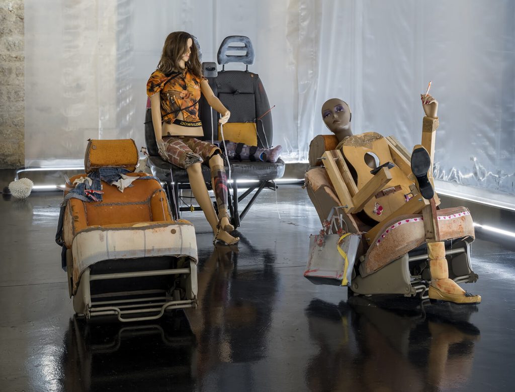 Le CAPC de Bordeaux : Une Plongée dans l'Art Contemporain 3 Capc Itineraires Fantomes 062024 photo Arthur Pequin DSF7144