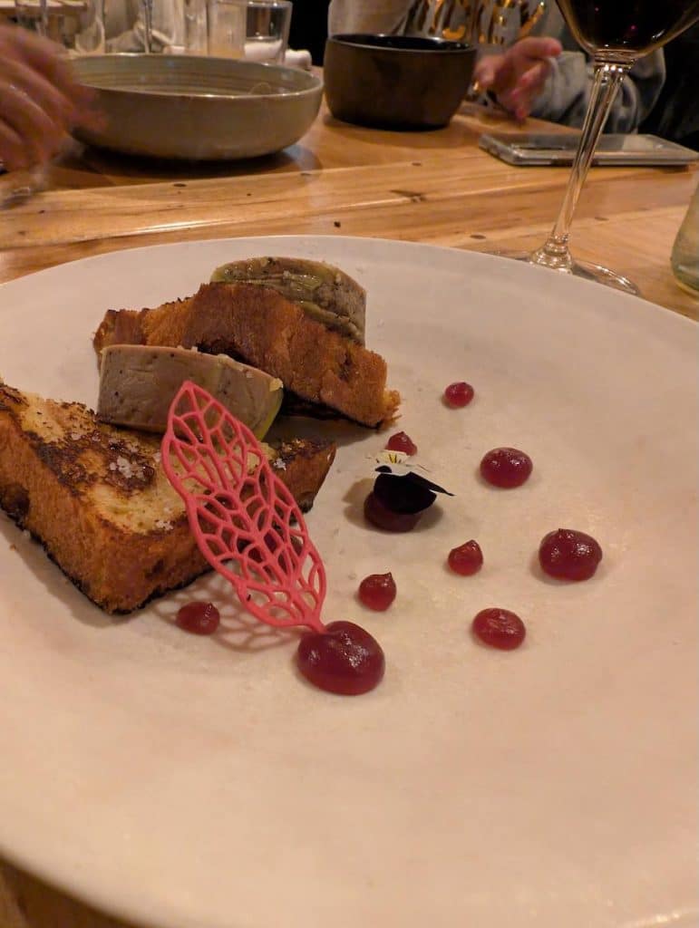 Une nuit au vert, un dîner au Manège et une verticale qui surprend ; On a testé pour toi Le Château Léognan 3 le chateau leognan decouverte et restaurant 14