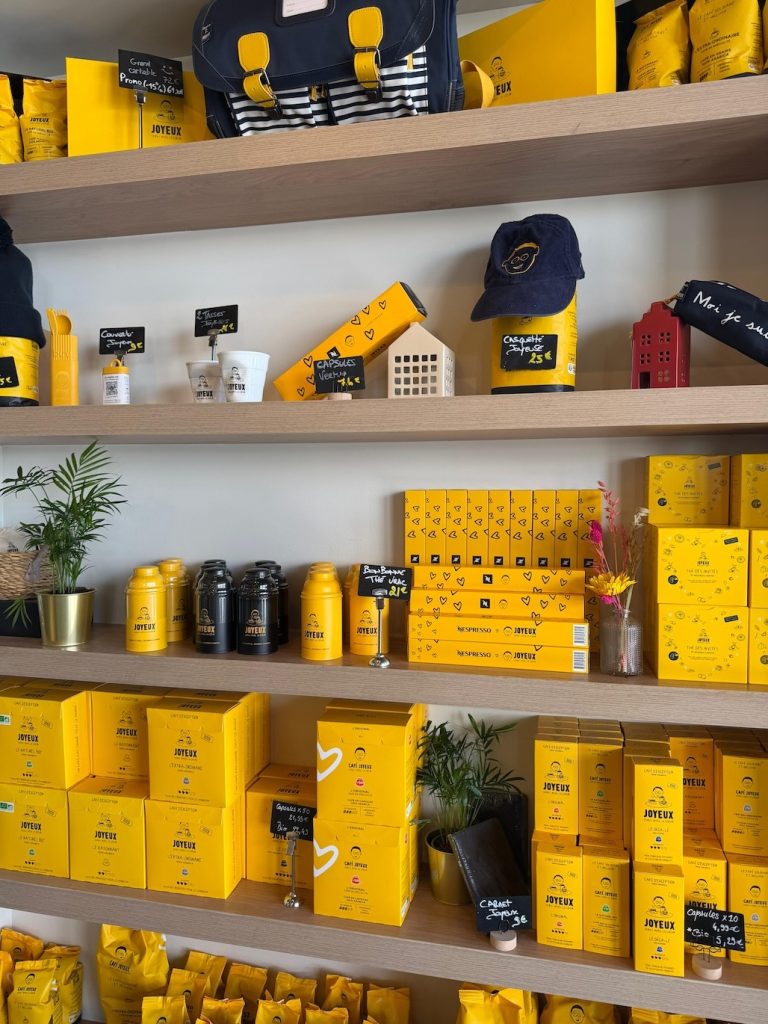 Café Joyeux à Bordeaux : on a déjeuné sur les quais, et on en est repartis différemment 15 le cafe joyeux bordeaux 6