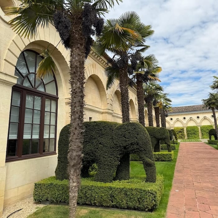 Bordeaux Confidentiel - Bordeaux 479 Cos d’Estournel : si on sortait de Bordeaux pour un week-end chez le Maharadjah de Saint-Estèphe ?