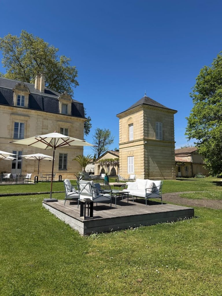 Cos d'Estournel : si on sortait de Bordeaux pour un week-end chez le Maharadjah de Saint-Estèphe ? 25 Château Cos d'Estournel